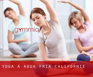 Yoga à Agua Fria (Californie)